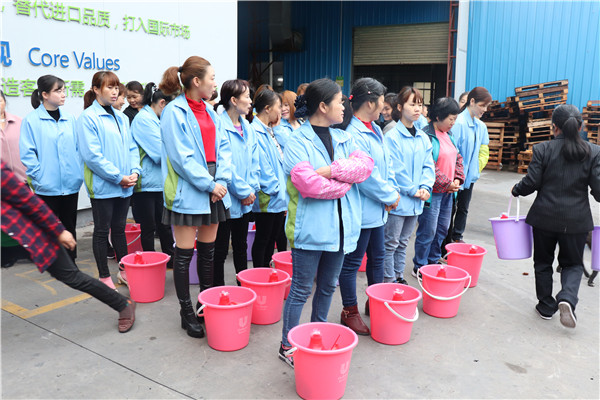 3.8女神節(jié)，華奇女神一起祝天下女神節(jié)日快樂！